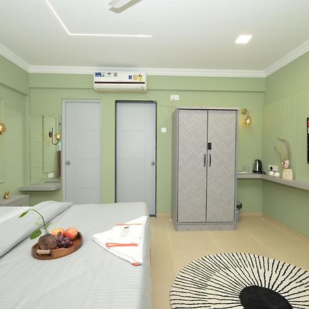 Hotel Miraya Inn - A Boutique Stay Pune Exteriör bild